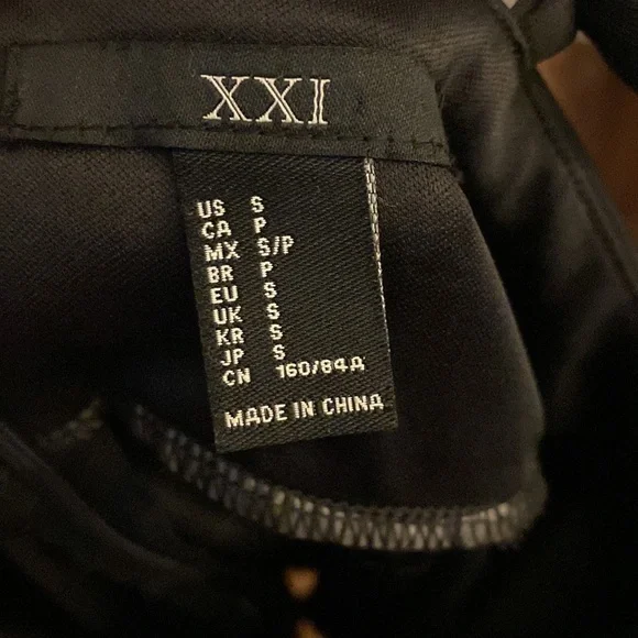 LBD Forever 21 Black Lace Dress - Picture 4 of 4